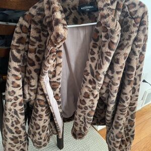 Kittenish Leopard Print Teddy Jacket